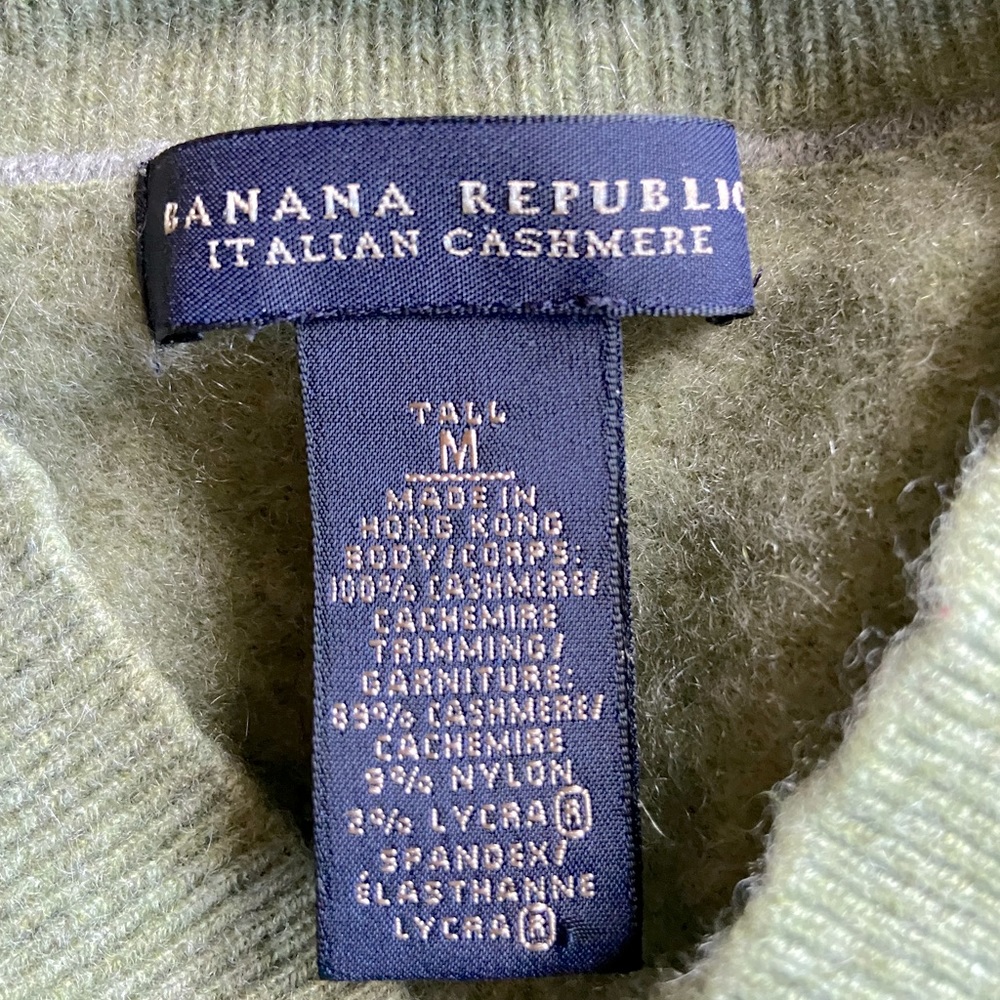 Banana republic italian cashmere green v neck sweater